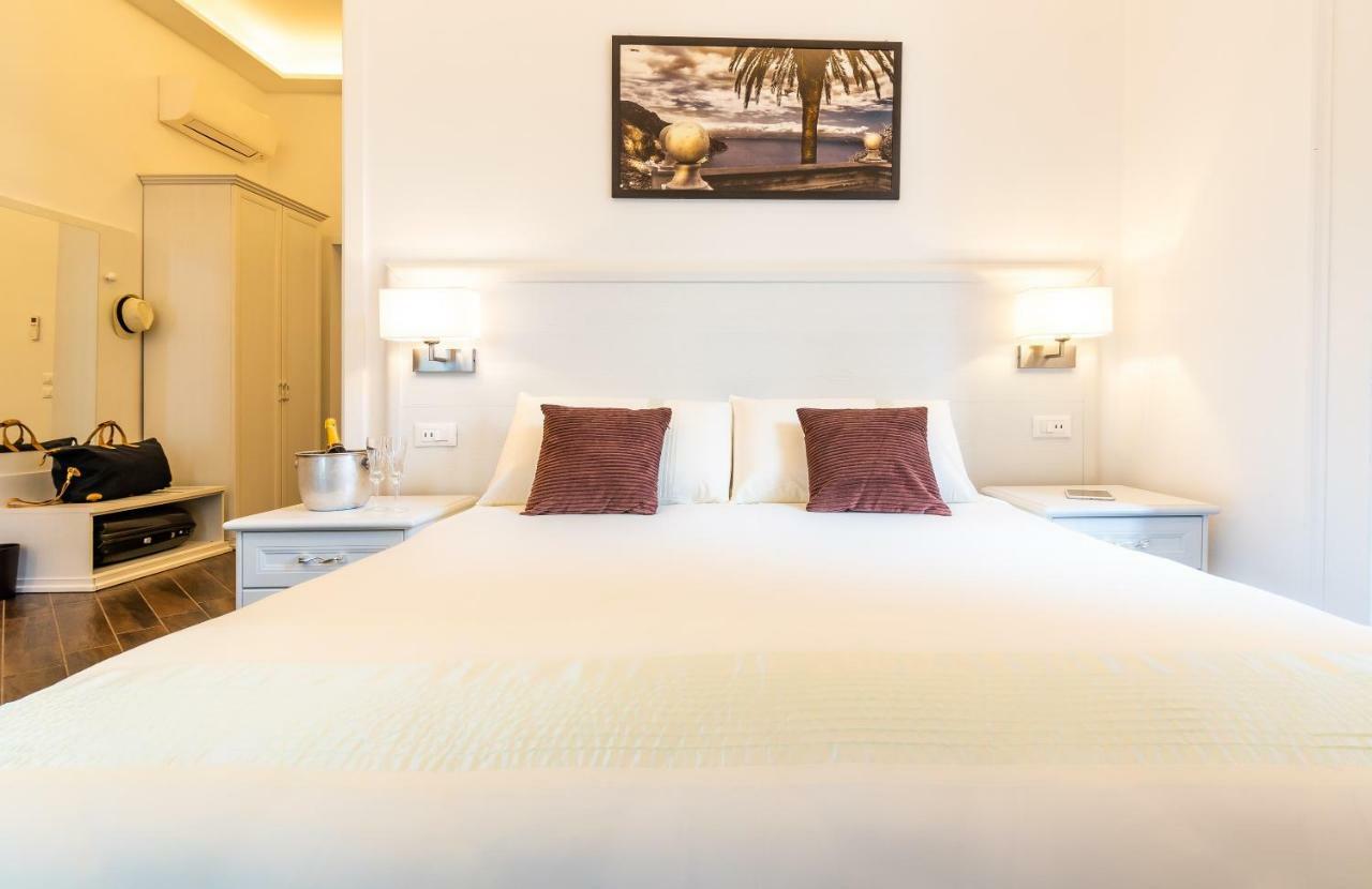 Suites Sorrento Elegance Exteriér fotografie