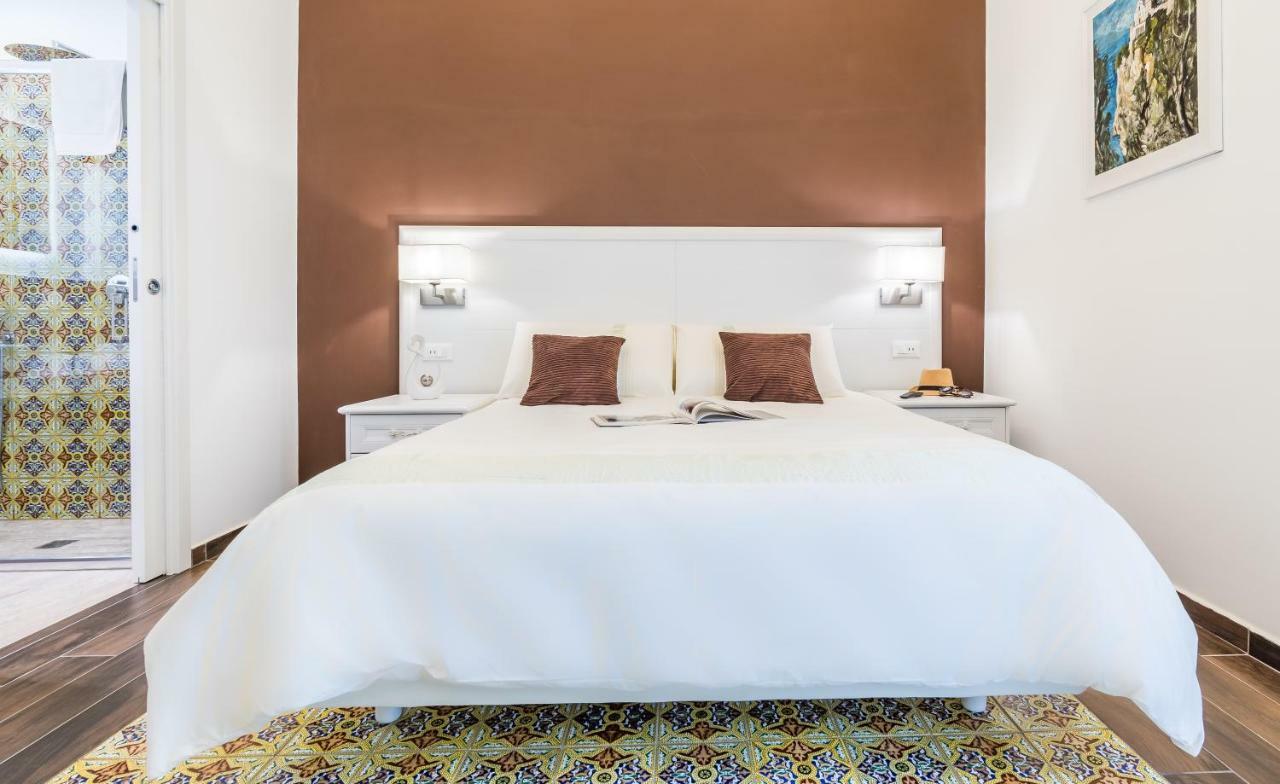 Suites Sorrento Elegance Exteriér fotografie